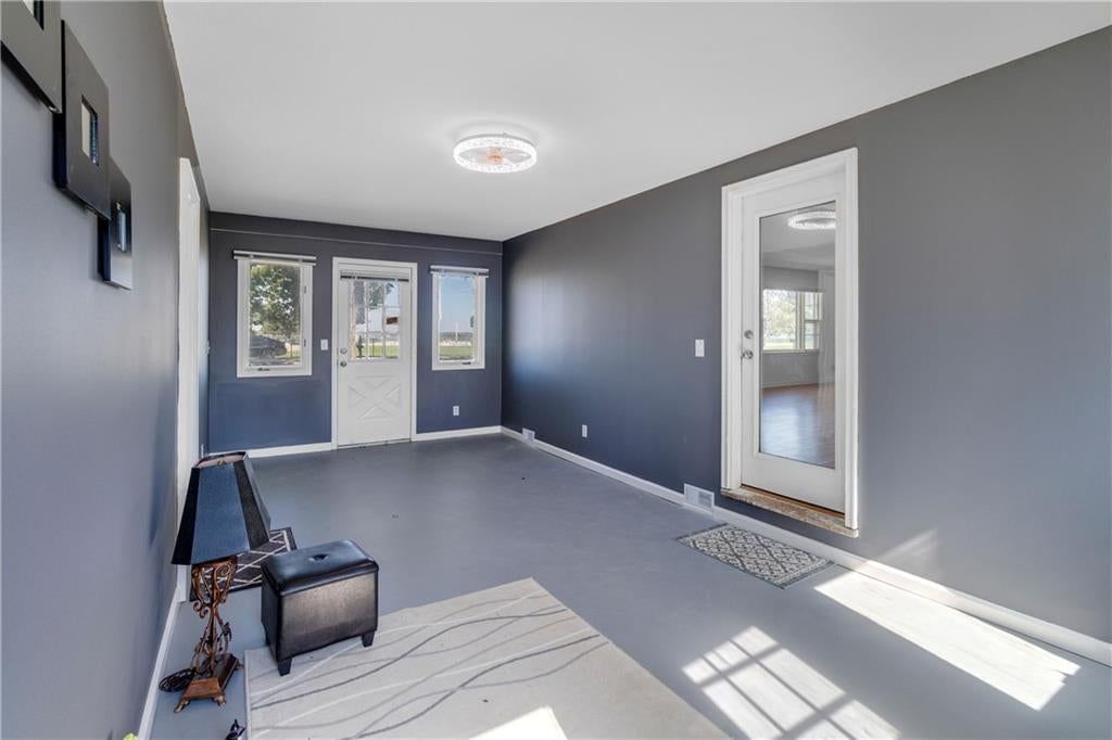 Photo 31 of 47 - 8657 E 57th Street, Kansas City, MO 64129