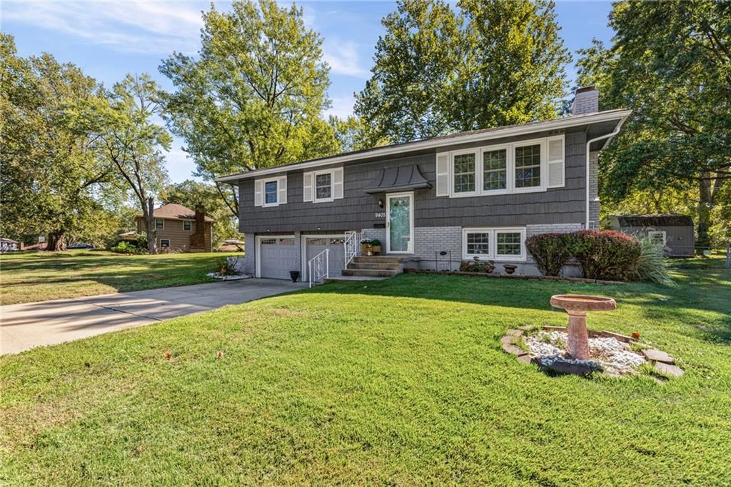 9405 E 84th Street, Raytown, MO: listing photo 3
