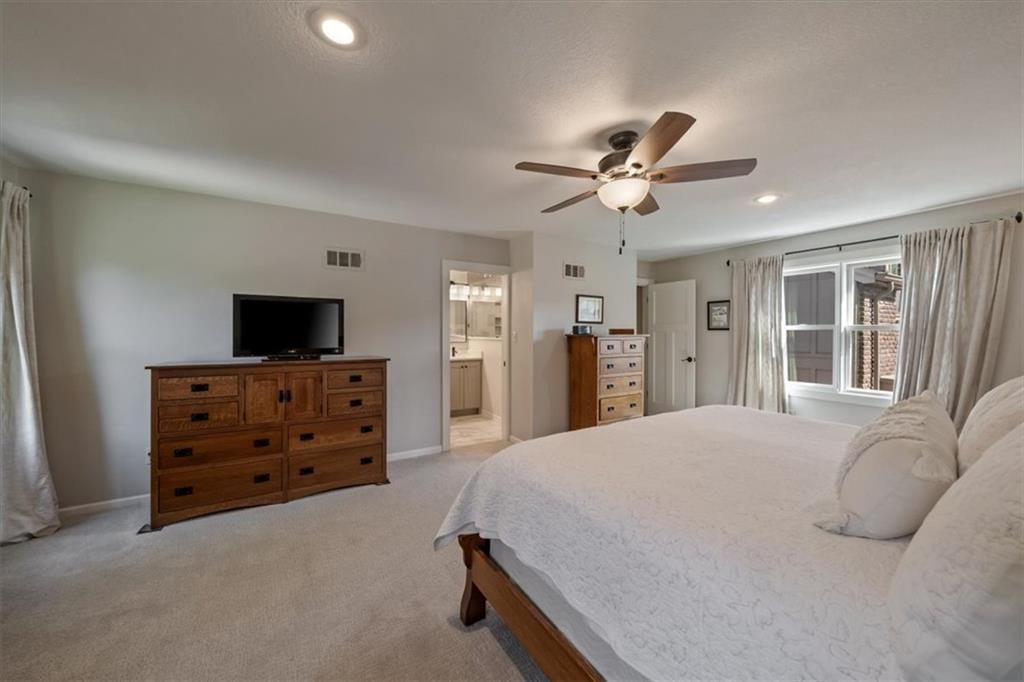 4314 W 112th Terrace — photo 14