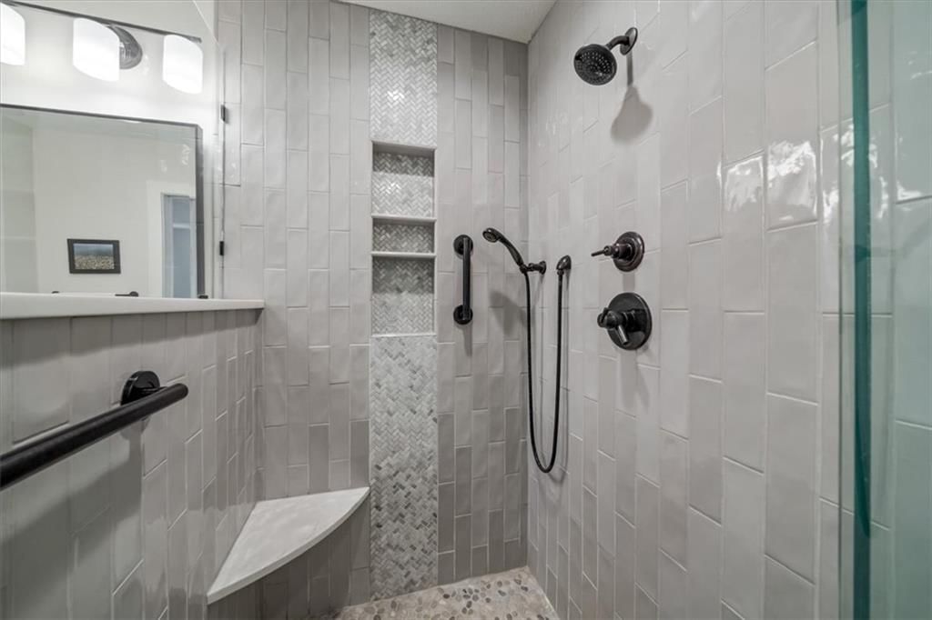 4314 W 112th Terrace — photo 16