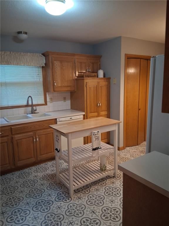 126 SW Hillcrest Lane — photo 8