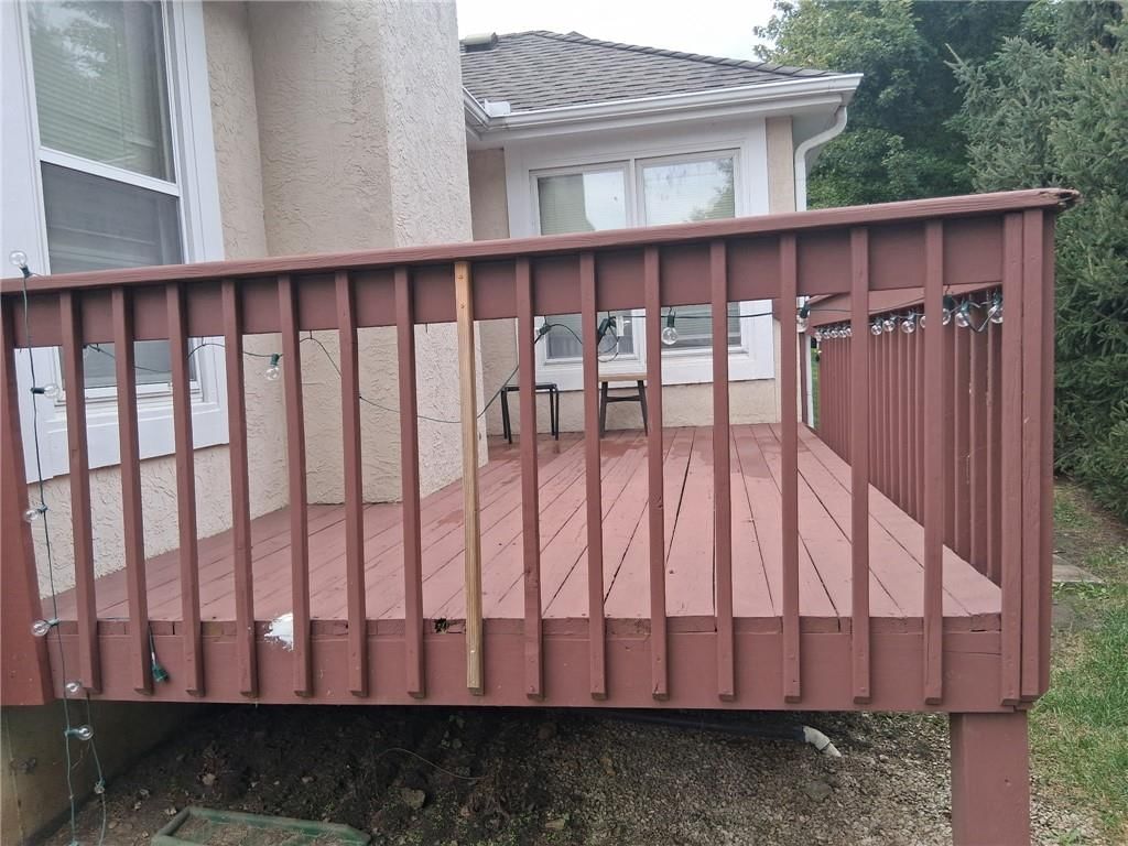 126 SW Hillcrest Lane — photo 29