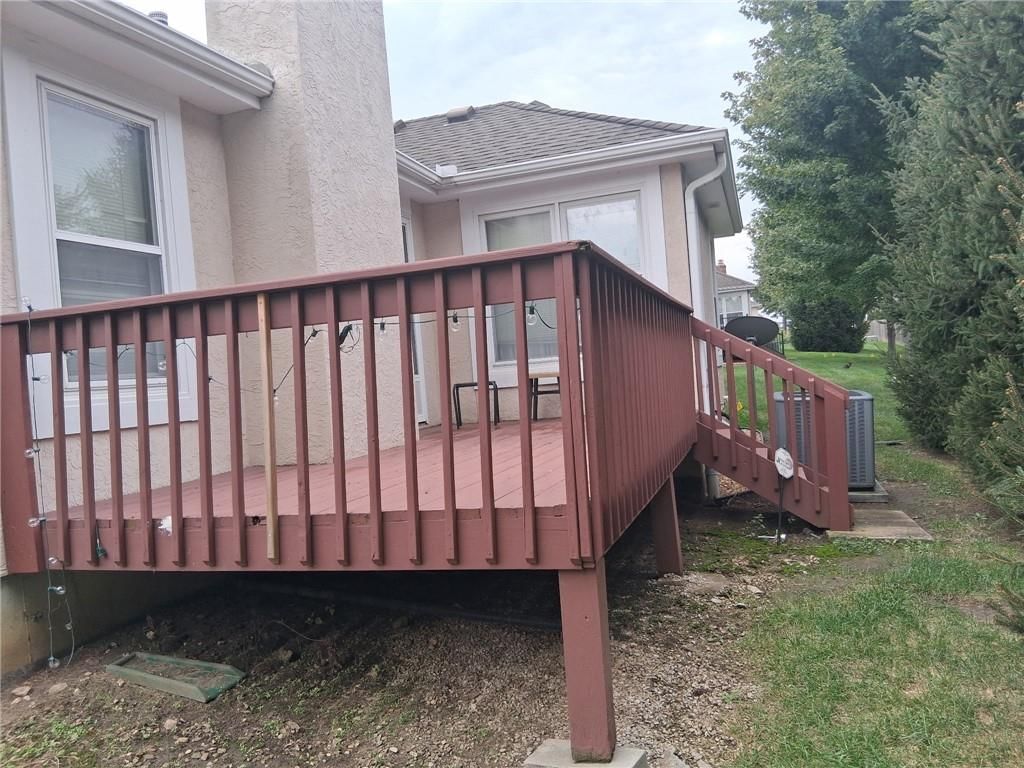 126 SW Hillcrest Lane — photo 30
