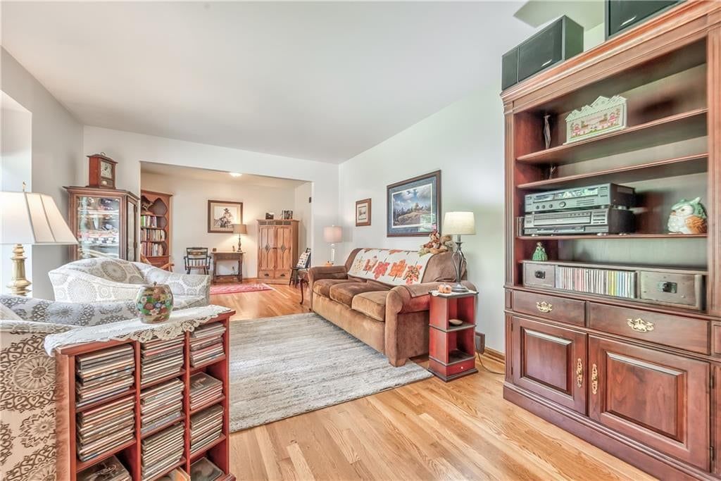 10803 W 98TH Street — photo 8