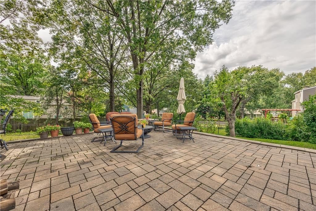 10803 W 98TH Street — photo 32