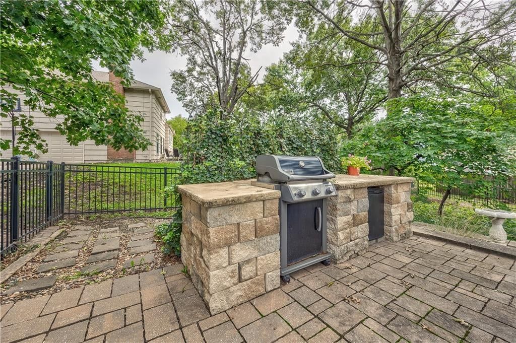 10803 W 98TH Street — photo 35