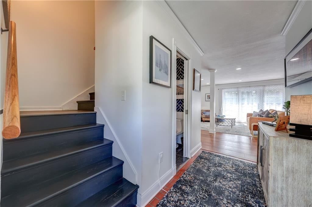 7615 Johnson Drive — photo 4