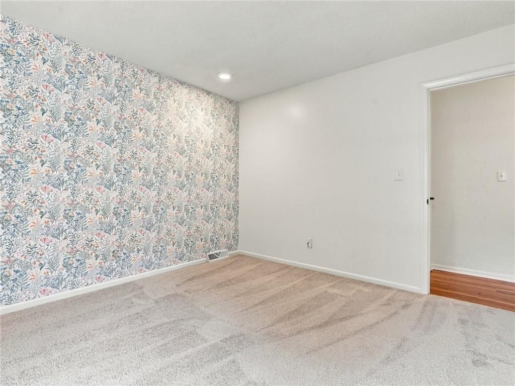 615 Nashua Road — photo 18