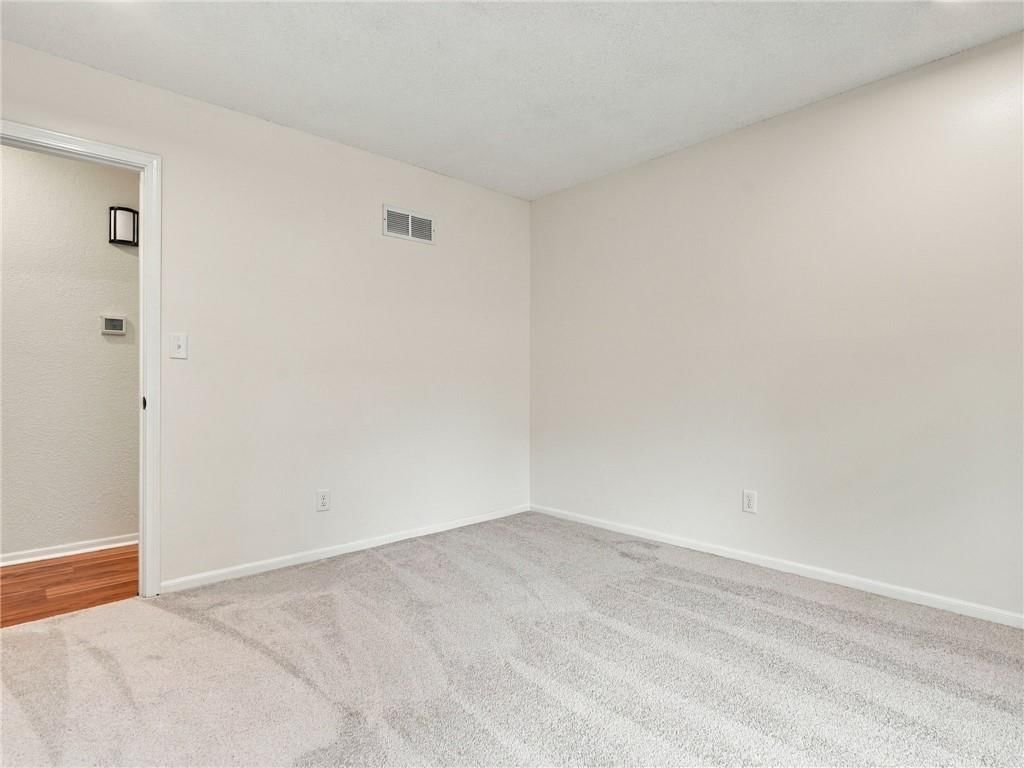 615 Nashua Road — photo 19
