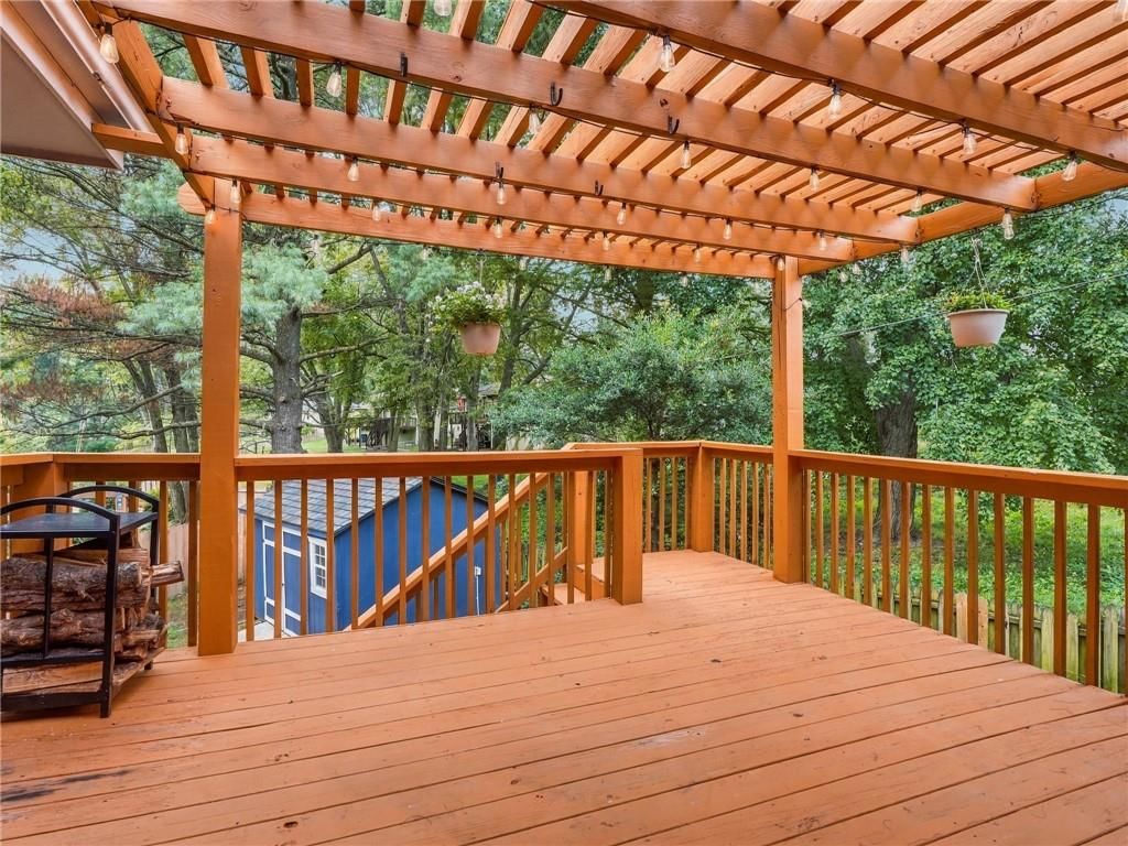 615 Nashua Road — photo 36