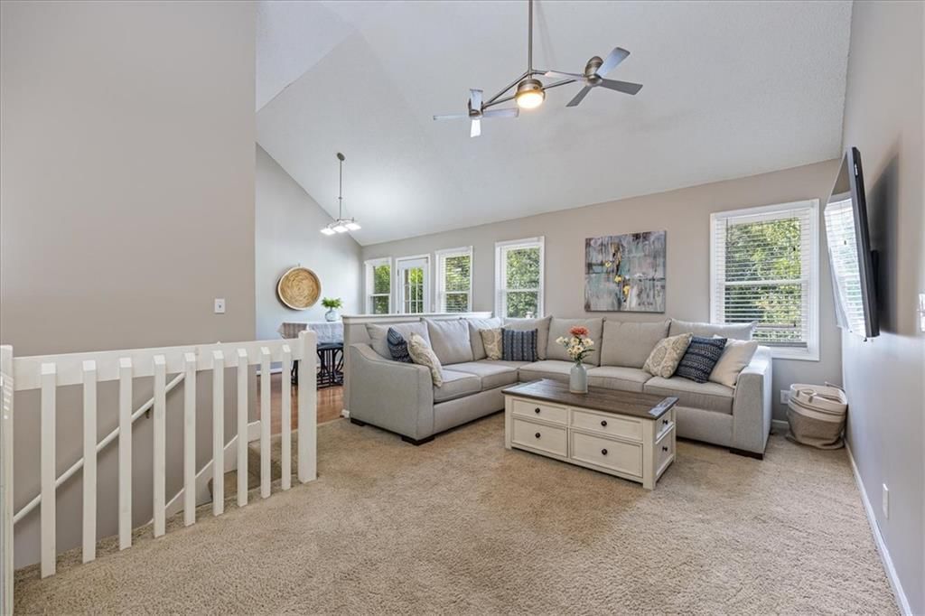 5122 Hardy Street — photo 5