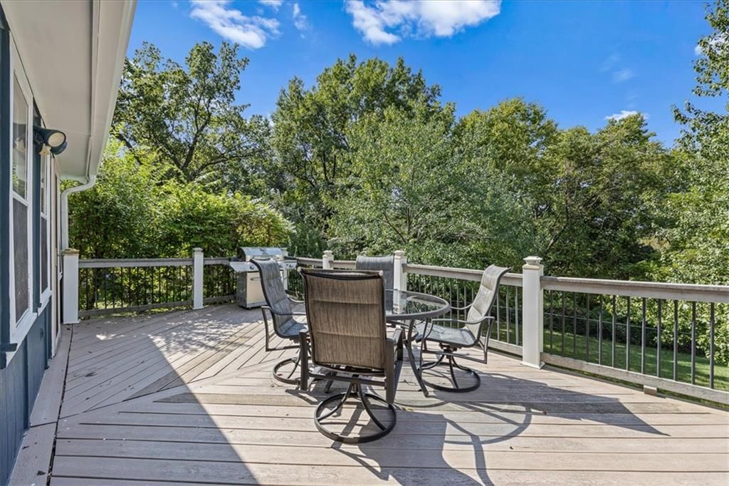 5122 Hardy Street — photo 24