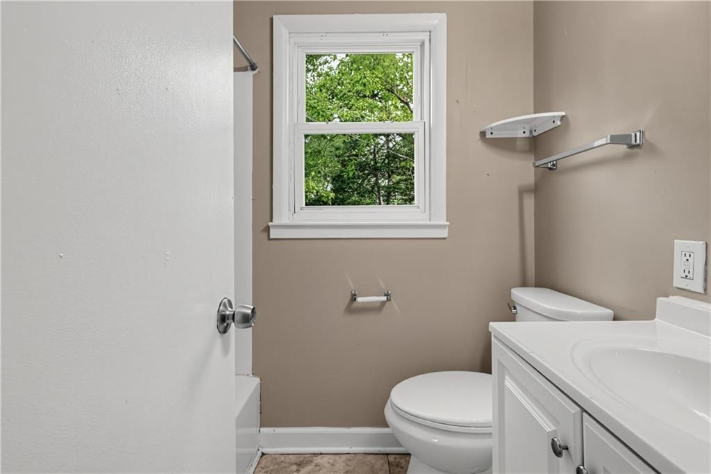 6140 Sloan Avenue — photo 15
