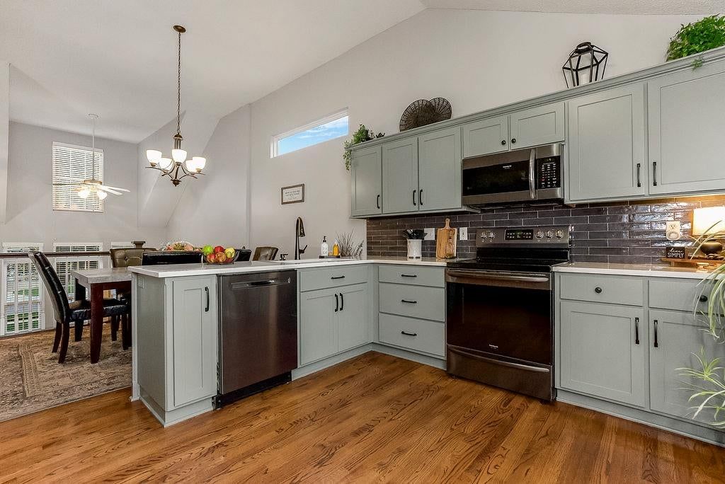 5907 Meadowsweet Lane — photo 24