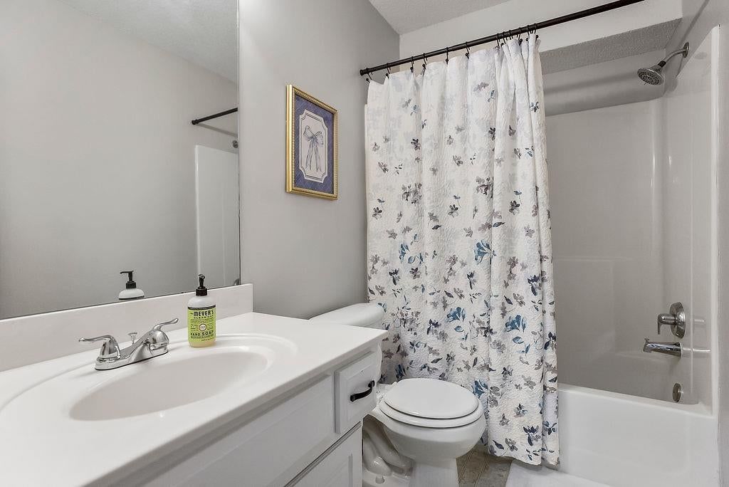 5907 Meadowsweet Lane — photo 36