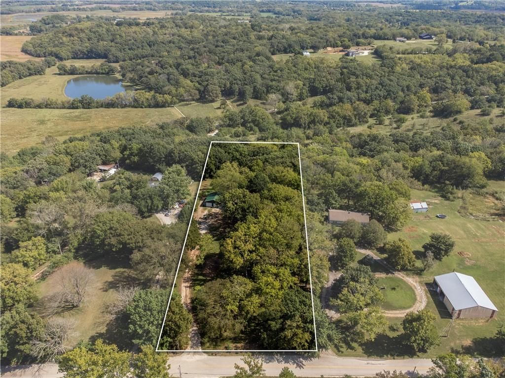8423 S Russell Road — photo 7