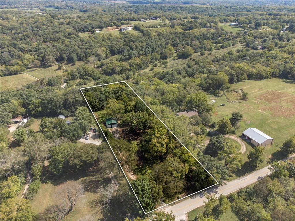 8423 S Russell Road — photo 8