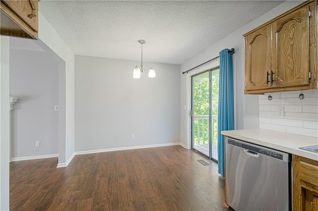 8904 NE 72nd Street — photo 13