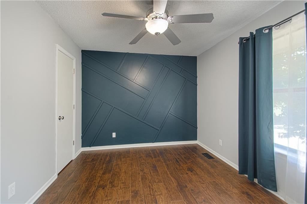 8904 NE 72nd Street — photo 15