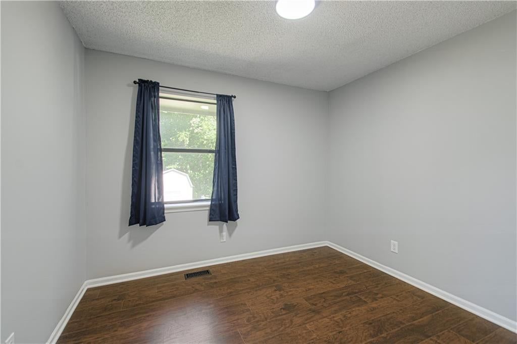 8904 NE 72nd Street — photo 20