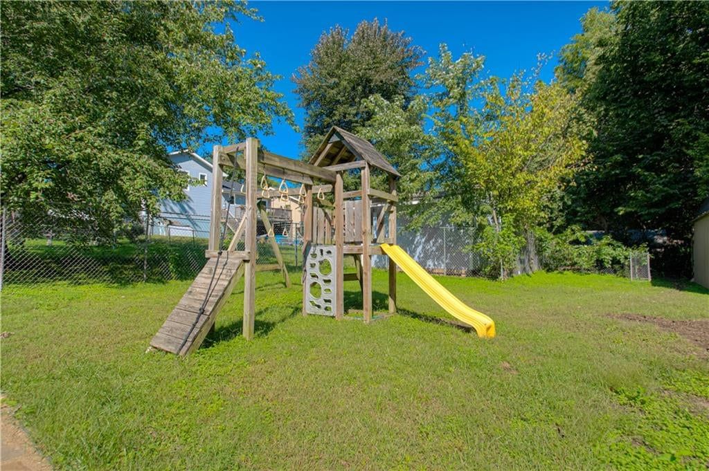 8904 NE 72nd Street — photo 30