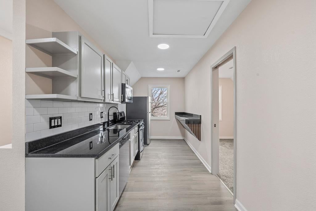 108 S 17th Street — photo 10