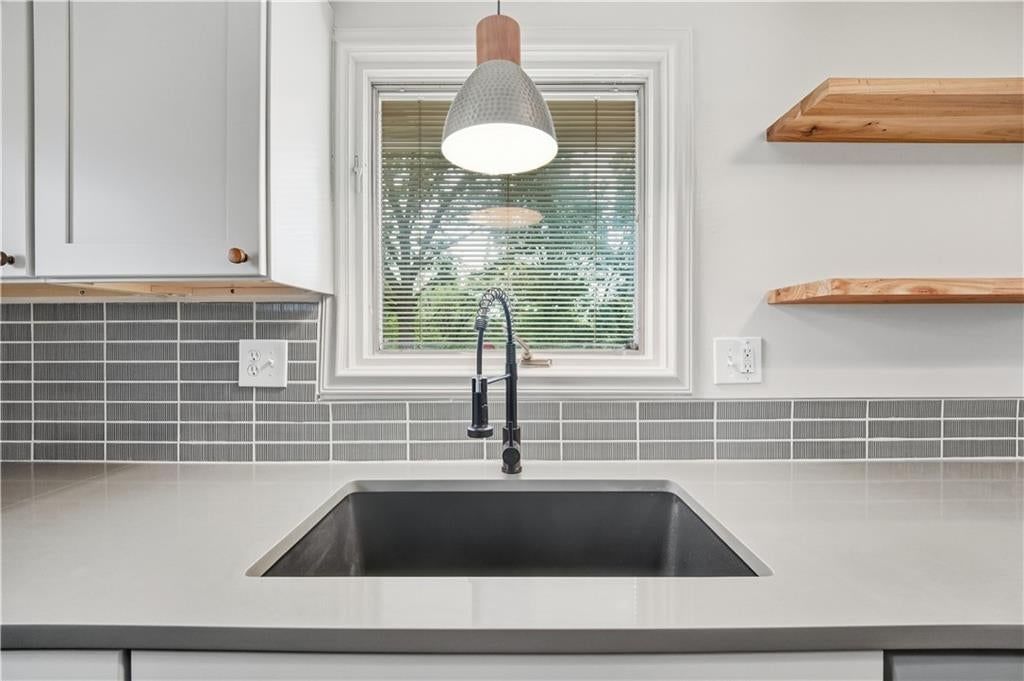 4005 NW 52nd Street — photo 13