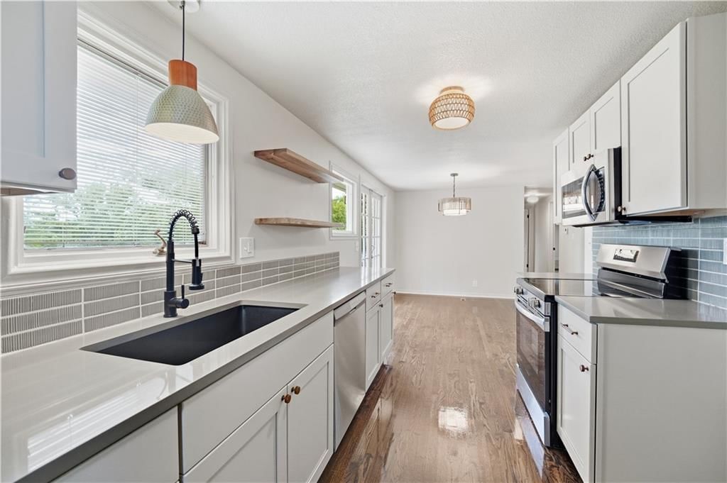4005 NW 52nd Street — photo 14