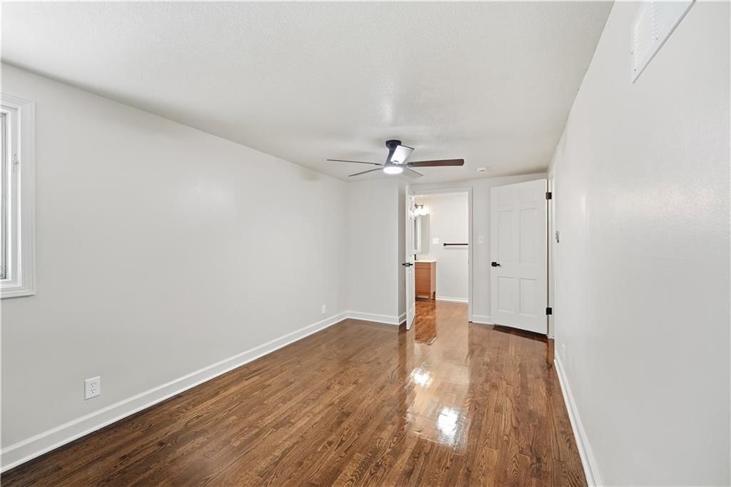 4005 NW 52nd Street — photo 20