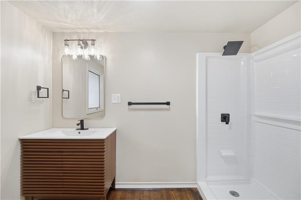 4005 NW 52nd Street — photo 21