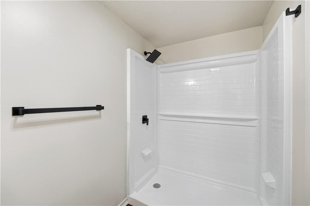 4005 NW 52nd Street — photo 22