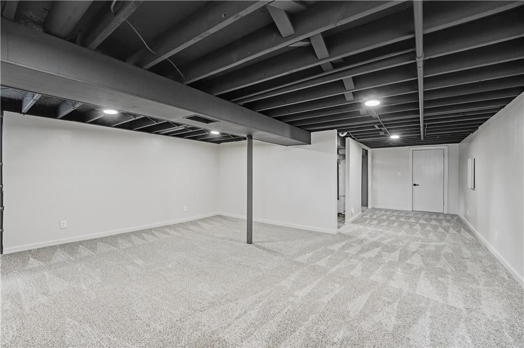 4005 NW 52nd Street — photo 27