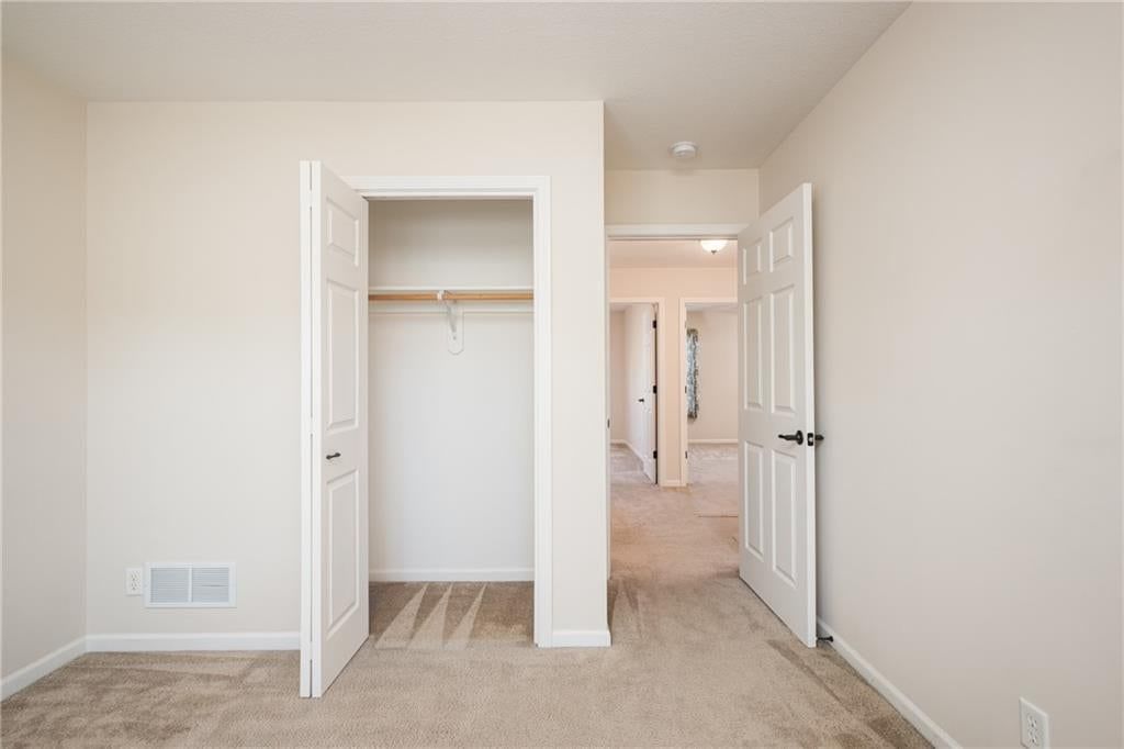 Photo 22 of 38 - 101 Sun Garden Street, Blue Springs, MO 64064