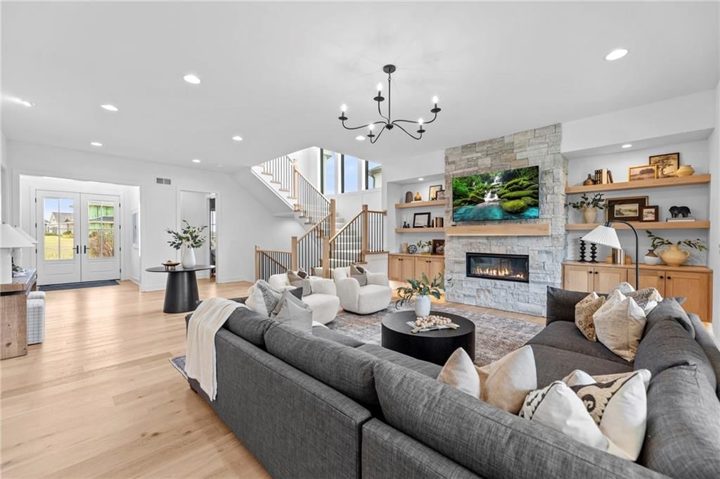 17609 Knox Street — photo 5