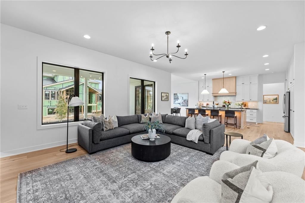 17609 Knox Street — photo 7