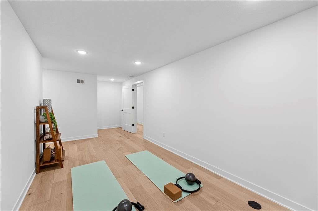 17609 Knox Street — photo 55
