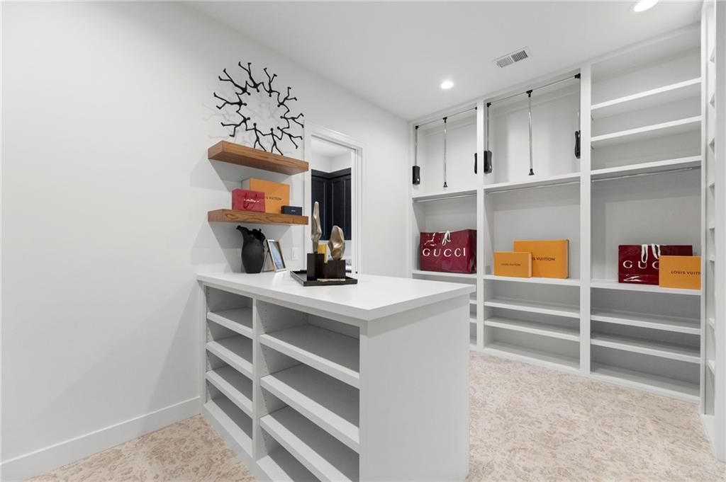 17605 Knox Street — photo 32