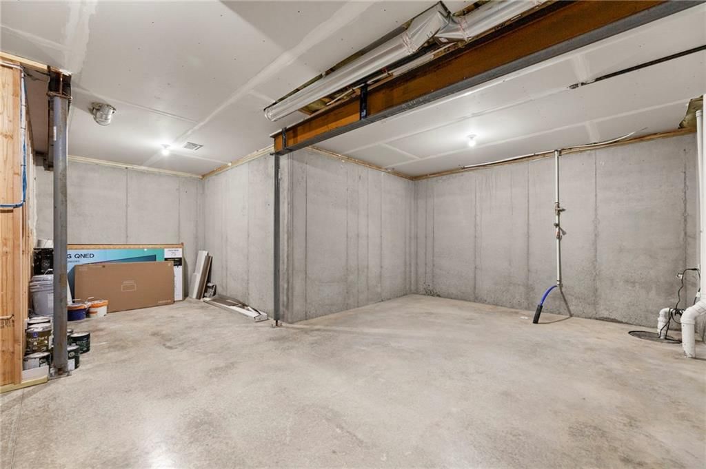 17605 Knox Street — photo 64