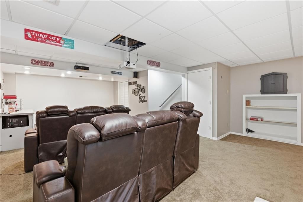 1337 NE Foxwood Drive — photo 15