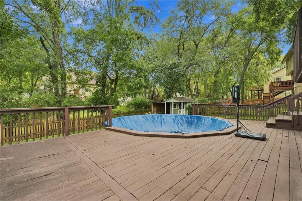 1337 NE Foxwood Drive — photo 18