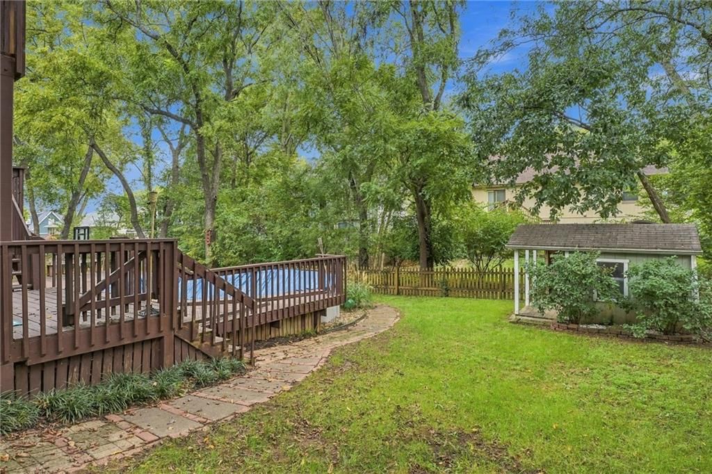 1337 NE Foxwood Drive — photo 19