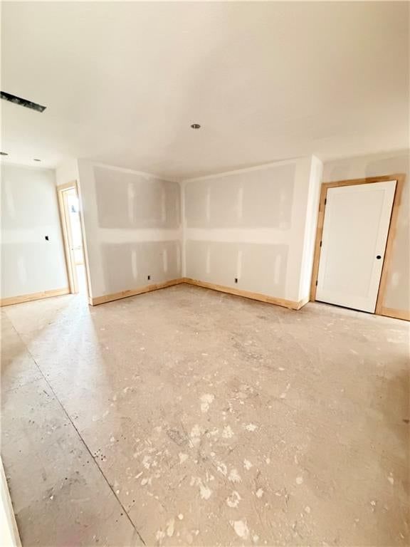 Photo 31 of 61 - 10910 W 173rd Terrace, Overland Park, KS 66221
