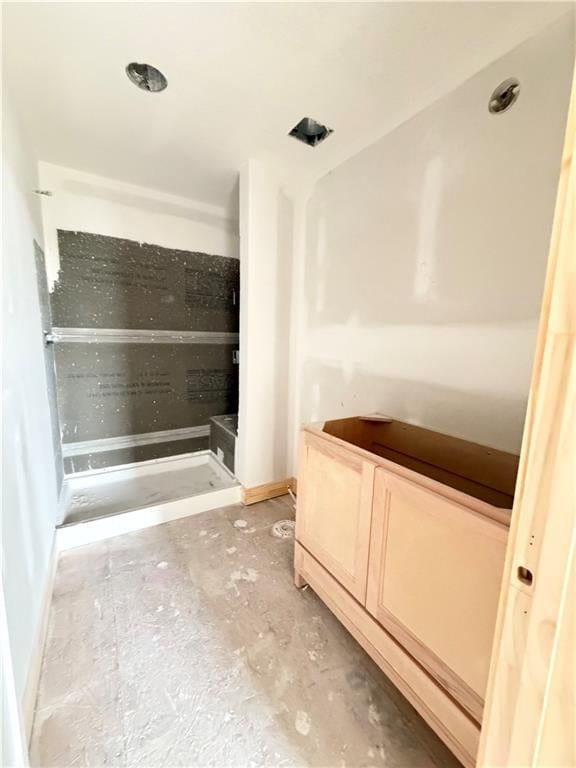 Photo 34 of 61 - 10910 W 173rd Terrace, Overland Park, KS 66221