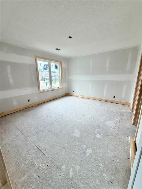 Photo 36 of 61 - 10910 W 173rd Terrace, Overland Park, KS 66221
