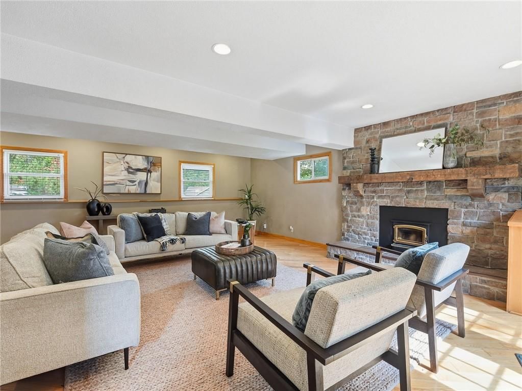 8133 W 93rd Street — photo 28