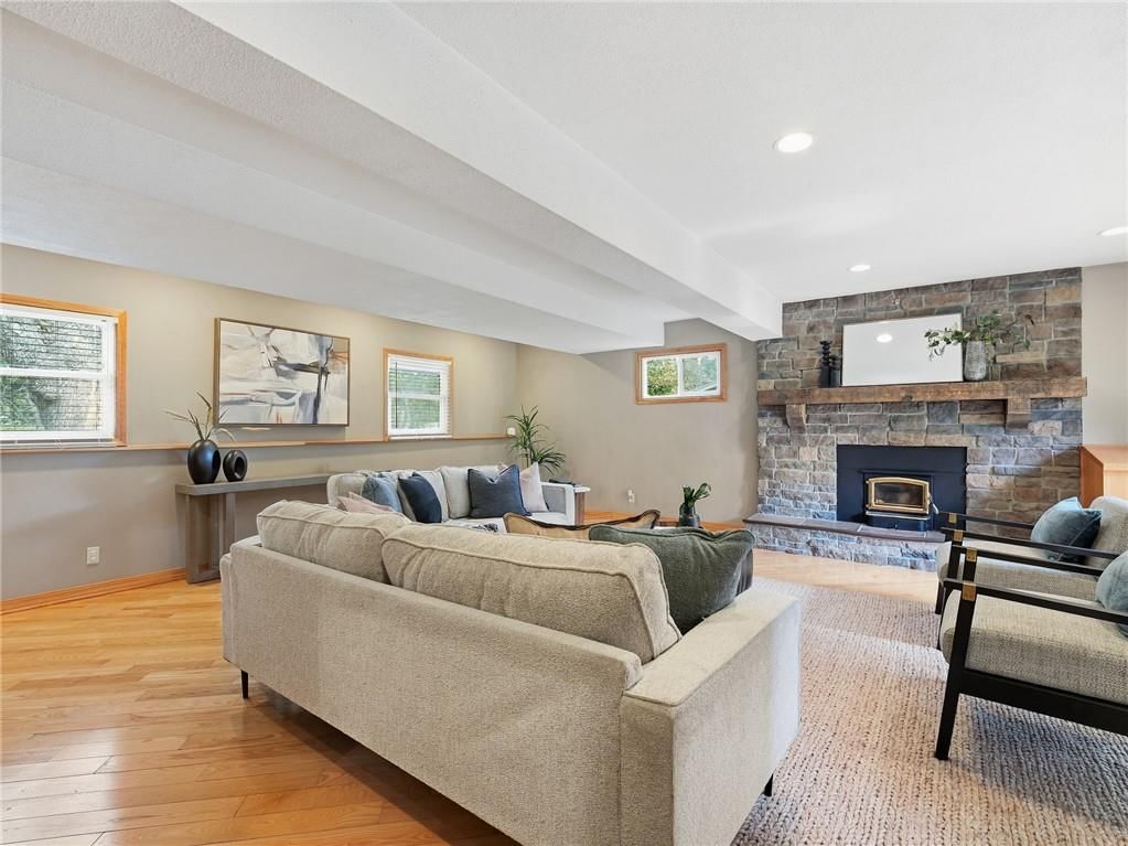 8133 W 93rd Street — photo 29