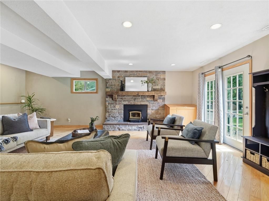 8133 W 93rd Street — photo 34