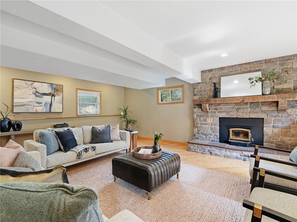 8133 W 93rd Street — photo 35