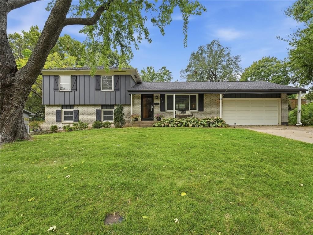 8133 W 93rd Street — photo 43