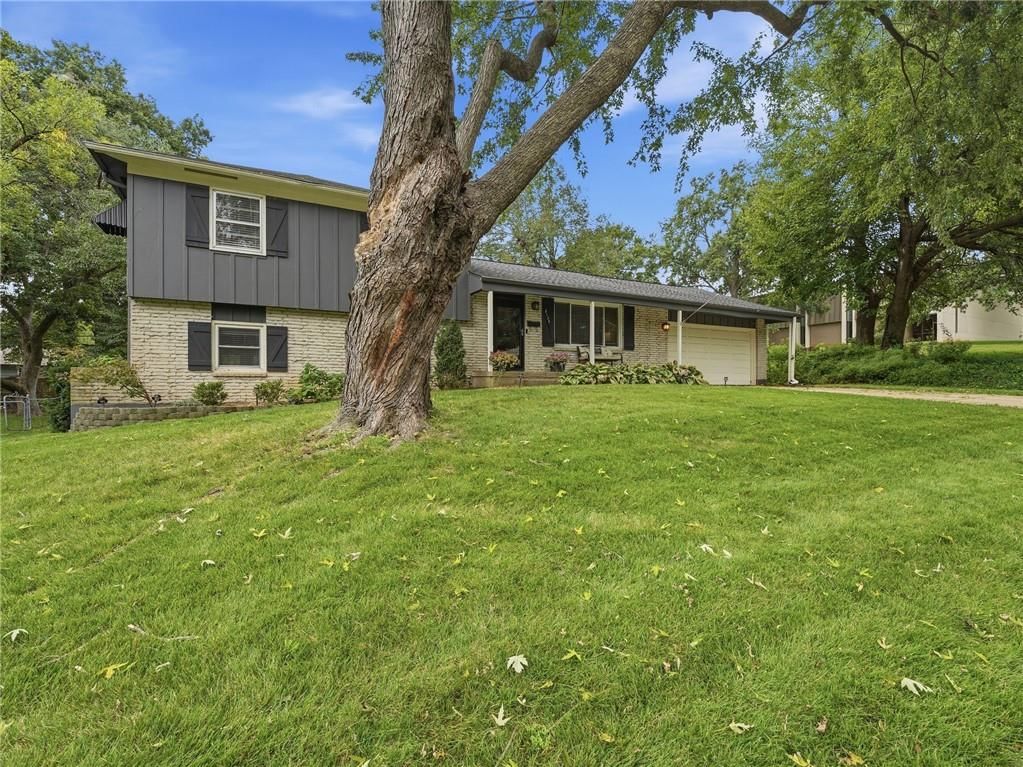 8133 W 93rd Street — photo 44